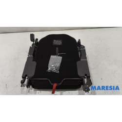 Citroen - C4 Grand Picasso - Rear seat