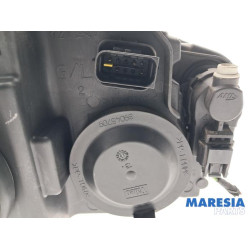 Citroen - C3 - Koplamp links