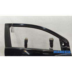 Peugeot - 108 - Front door 4-door, right