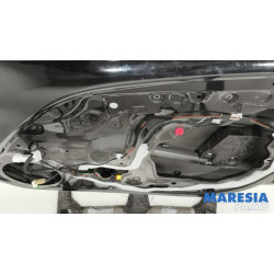 Peugeot - 108 - Front door 4-door, right