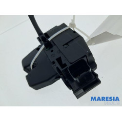 Citroen - C3 - Tailgate lock mechanism