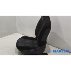 Peugeot - 108 - Seat, left
