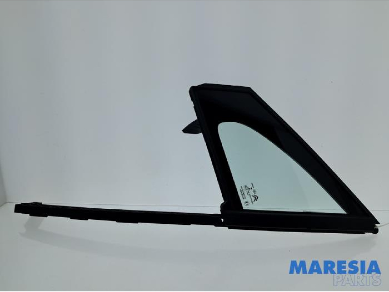 Citroen - C3 - Vitre triangulaire avant gauche