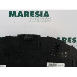 Renault - Megane - Instrument panel