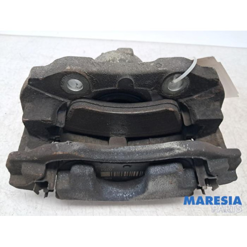 Citroen - C3 - Remklauw (Tang) rechts-voor