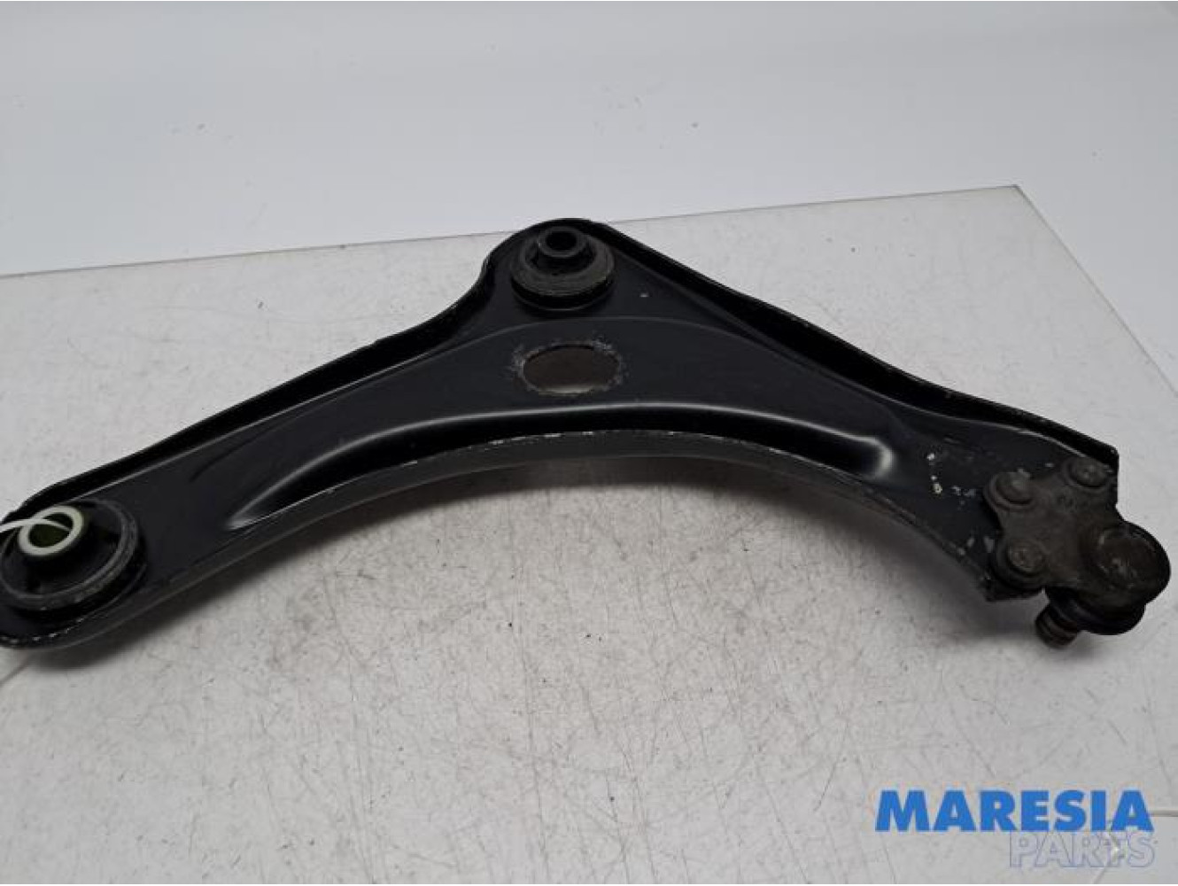 Citroen - C3 - Draagarm onder links-voor