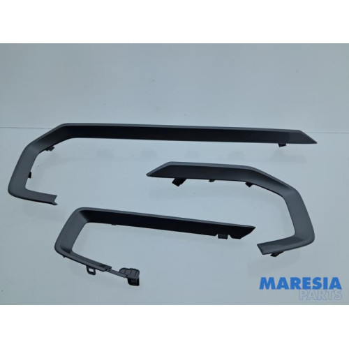 Opel - Mokka - Dashboard decoration strip