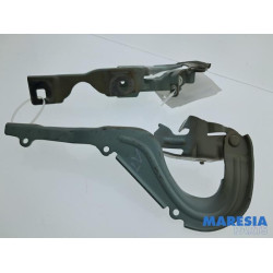 Citroen - C3 - Motorkap Scharnier