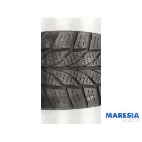 Peugeot - 108 - Pneu