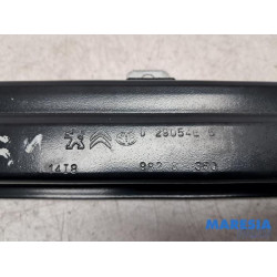 Citroen - Jumpy - Schiebetür Schiene rechts