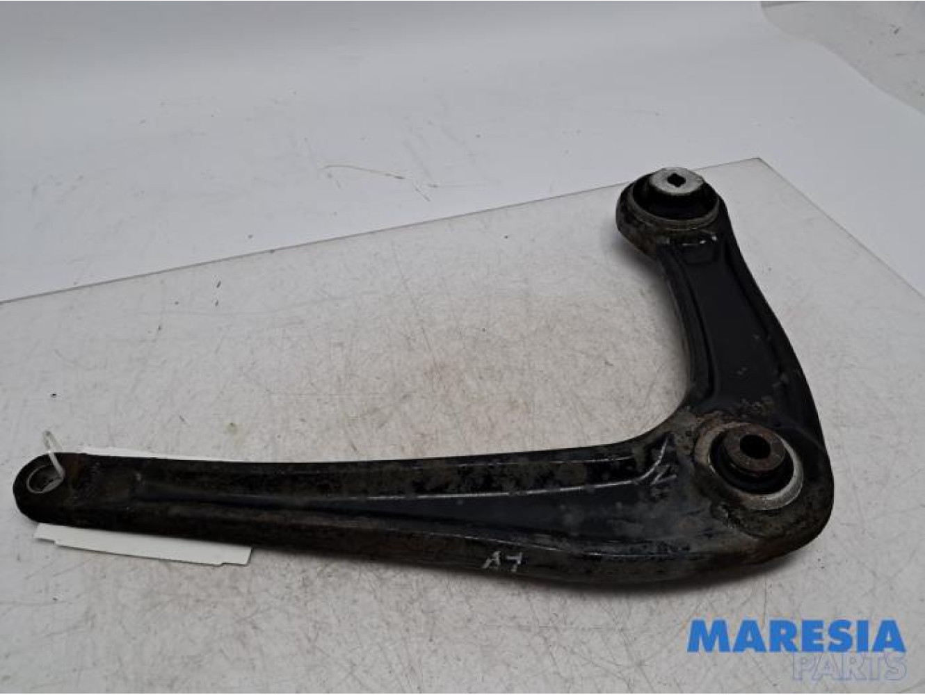 Citroen - Jumpy - Draagarm onder links-voor