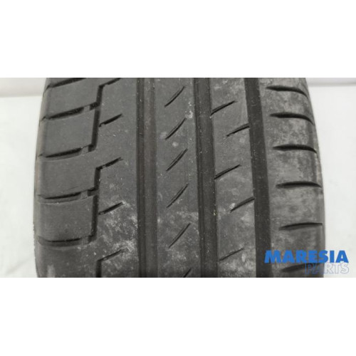 Opel - Mokka - Tyre
