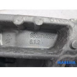 Opel - Mokka - Dynamosteun boven