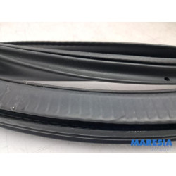 Opel - Mokka - Türgummi 4-türig rechts vorne