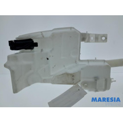 Opel - Mokka - Front windscreen washer reservoir