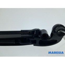 Peugeot - 108 - Front wiper arm