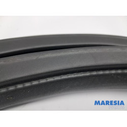 Peugeot - 108 - Joint caoutchouc portière 4portes arrière droite