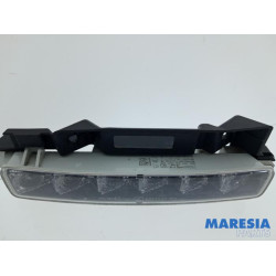 Peugeot - 108 - Tageslicht rechts