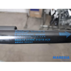 Peugeot - 108 - Set Gasdempers Achterklep