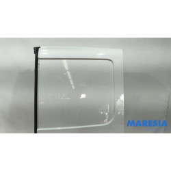 Renault - Trafic - Portière arrière camionnette