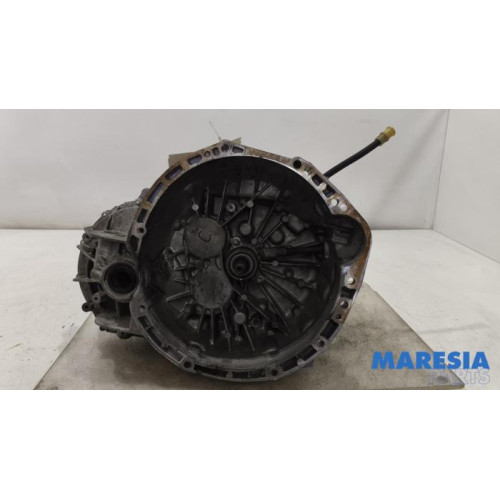 Renault - Trafic - Versnellingsbak