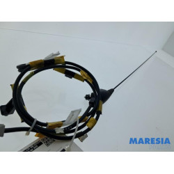 Peugeot - 108 - Antenna