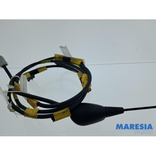 Peugeot - 108 - Antenne