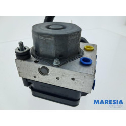 Peugeot - 108 - ABS pump