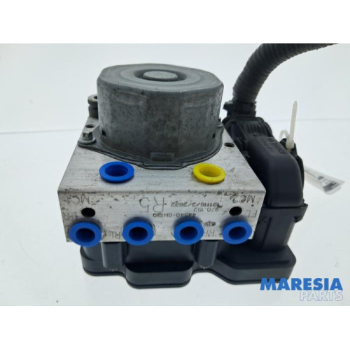 Peugeot - 108 - ABS Pumpe