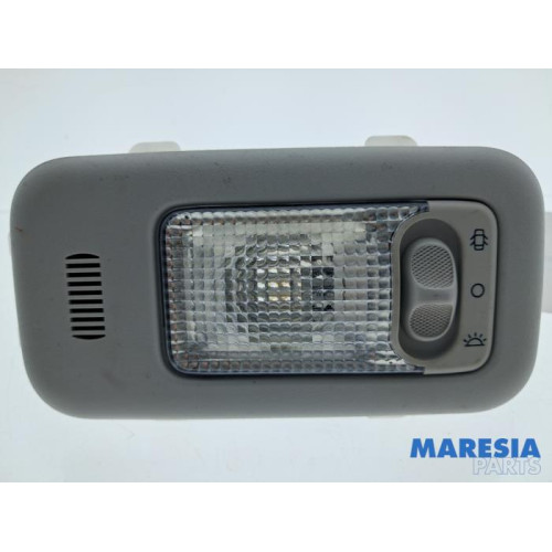 Peugeot - 108 - Innenbeleuchtung vorne