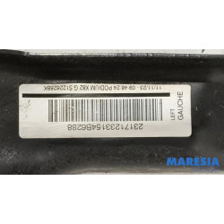 Renault - Trafic - Stoel links