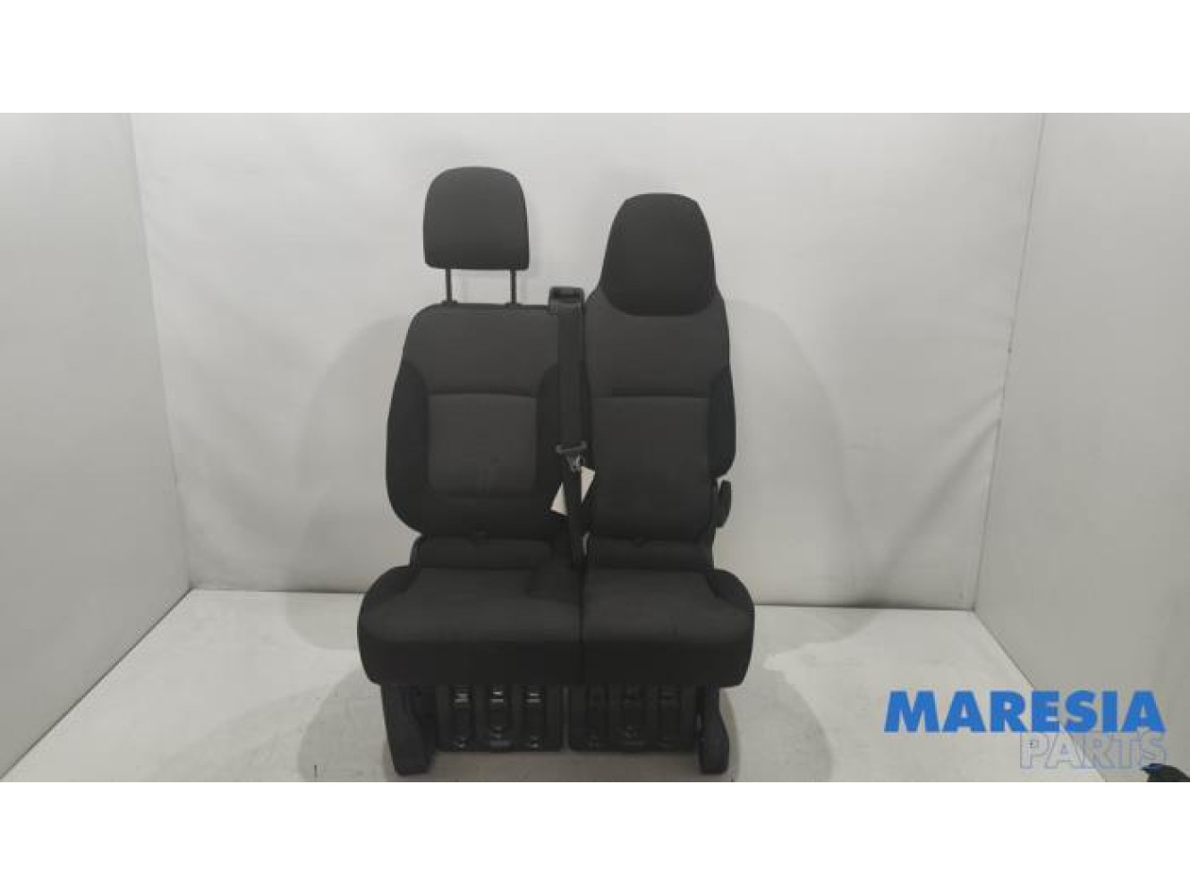 Renault - Trafic - Bank rechts-voor