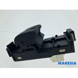 Peugeot - 108 - Electric window switch