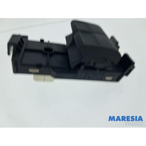 Peugeot - 108 - Elektrisches Fenster Schalter