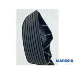 Peugeot - 108 - Pédale d'accélérateur