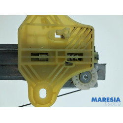 Renault - Captur - Rear door window mechanism 4-door, left