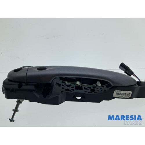 Renault - Captur - Türgriff 4-türig links vorne