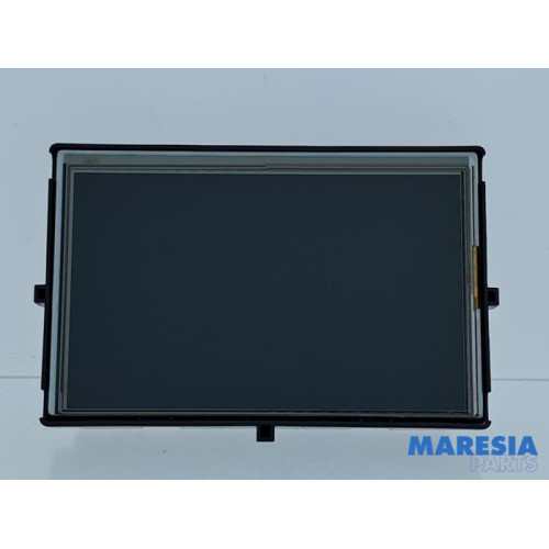 Renault - Captur - Navigatie Display