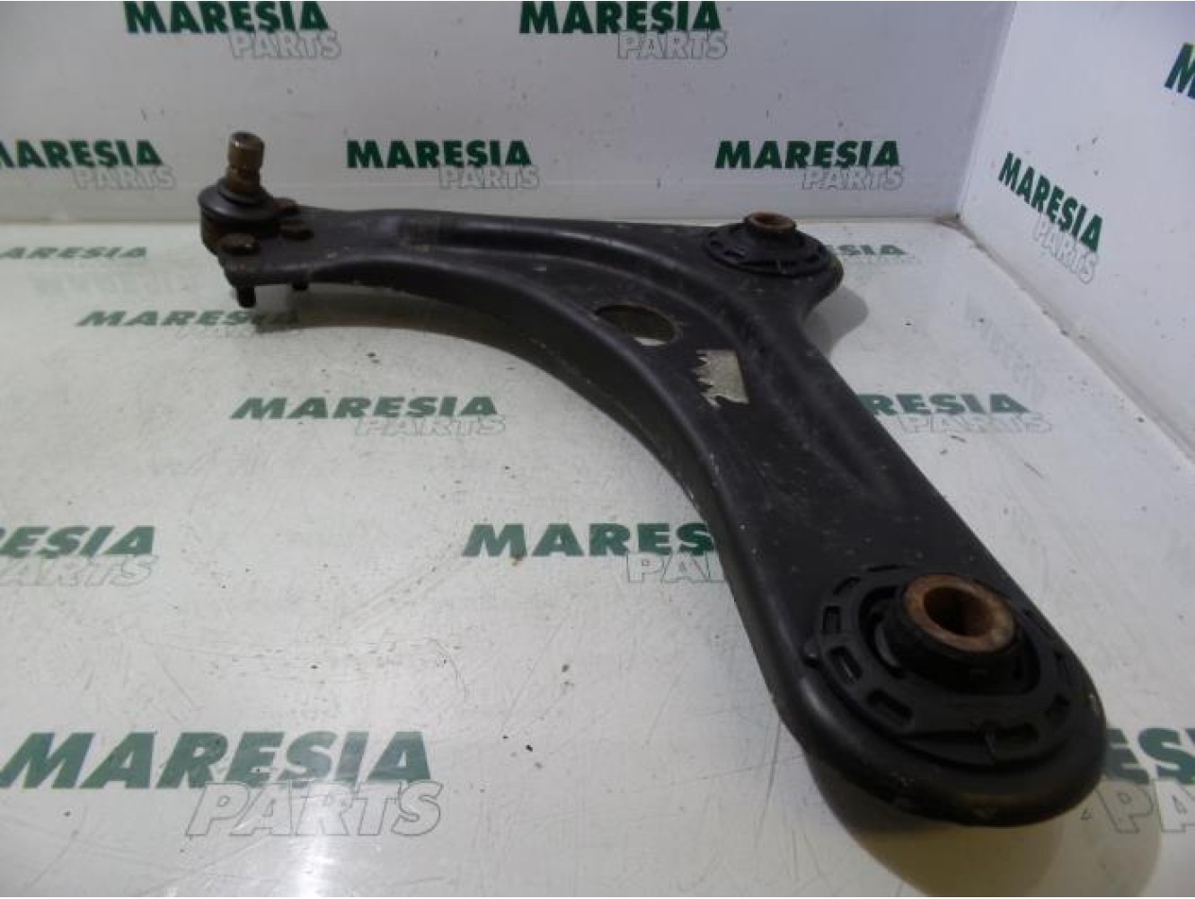 Citroen - C2 - Front lower wishbone, left