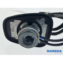 Renault - Captur - Antenne