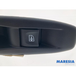 Renault - Captur - Elektrisch Raam Schakelaar