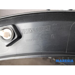 Renault - Captur - Wielrand achter