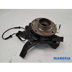 Renault - Captur - Fusee rechts-voor