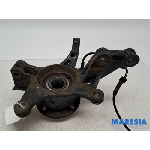 Renault - Captur - Fusee links-voor