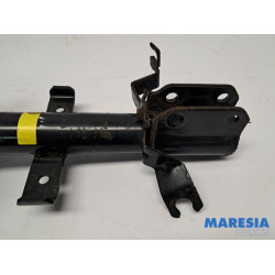 Renault - Captur - Barre amortisseur avant droit