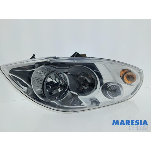 Renault - Master - Phare gauche