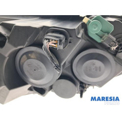 Renault - Master - Phare gauche