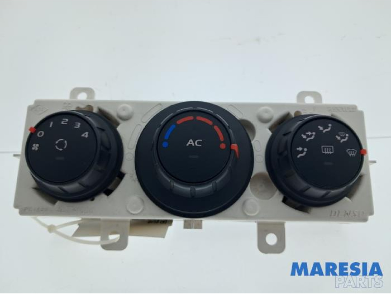 Renault - Master - Panneau de commandes chauffage