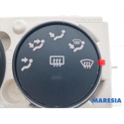 Renault - Master - Panneau de commandes chauffage