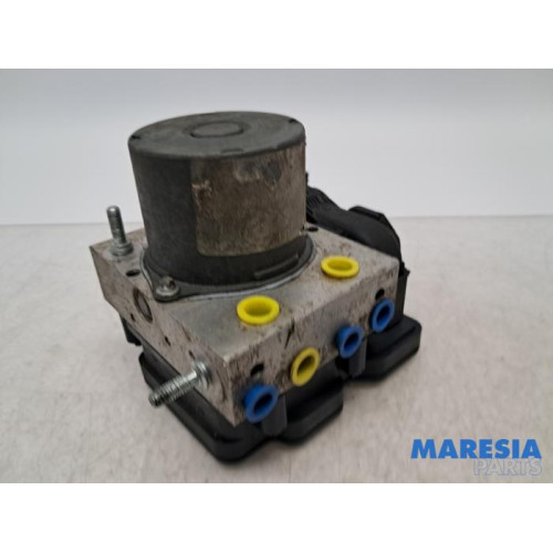 Renault - Master - ABS Pumpe